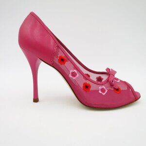 BCBGirls Docre Peep Toe High Heel Pump in Roseberry (Fuchsia Pink) Embroidered M